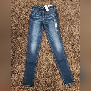 American Eagle Hi-Rise Jegging
